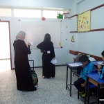 مديرة-الفرع-الإنجليزي-تنصح-أولياء-الأمور-بشراء-حقائب-أخف-12