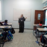 مديرة-الفرع-الإنجليزي-تنصح-أولياء-الأمور-بشراء-حقائب-أخف-40