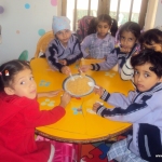 Variety activities kindergarten Maeen Branch 9