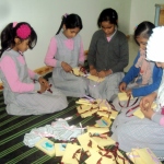 توزيع-حقيبة-السُّنّة-على-جيران-المدرسة-5