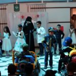 تكريم أصحاب المهن من قبل طلاب مدارس الرشيد الحديثة فرع الإنجليزي (10)