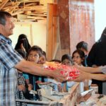 تكريم أصحاب المهن من قبل طلاب مدارس الرشيد الحديثة فرع الإنجليزي (29)