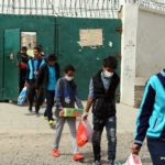 طلاب مدارس الرشيد الحديثة ينظمون إفطارًا لطلبة مدرسة الرماح الحكومية (5)