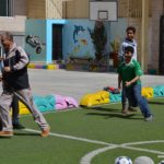 أنشطة رياضية بين الآباء والأبناء بفرع معين إنجليزي (2)