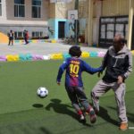 أنشطة رياضية بين الآباء والأبناء بفرع معين إنجليزي (5)