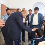 مدير مكتب التربية يتفقد سير الاختبارات بمدارس الرشيد الحديثة فرع معين الإنجليزي (9)